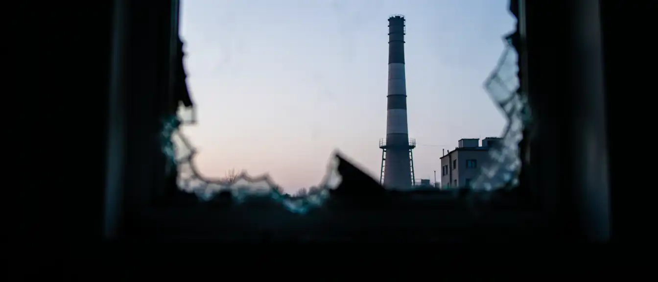 Последствия ночного налета дронов: в Татарстане пострадали жилые здания и затронута промышленность