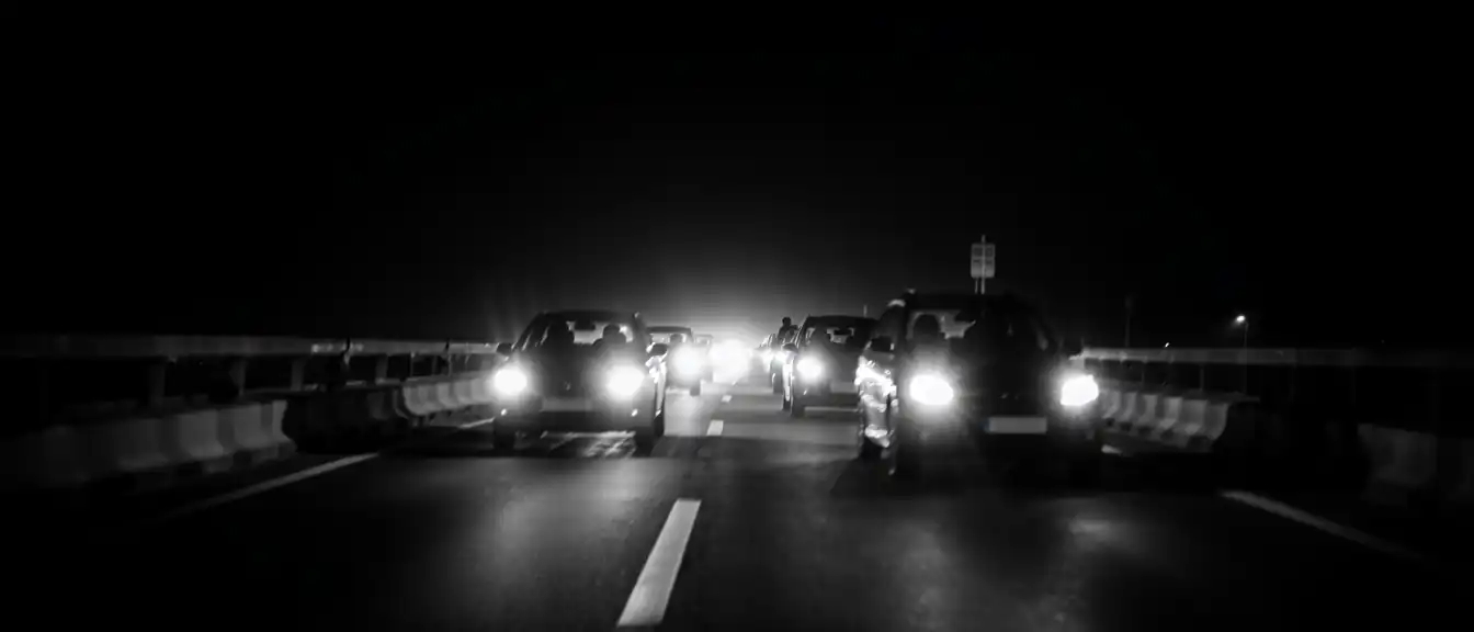 Ночная пауза на Крымском мосту: движение снова приостановлено
