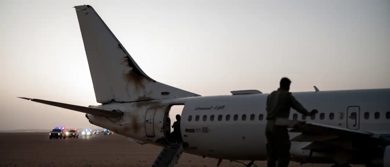 Инцидент на борту Boeing 737 авиакомпании Flydubai: конфликт в кабине пилотов привел к экстренной посадке в Саудовской Аравии