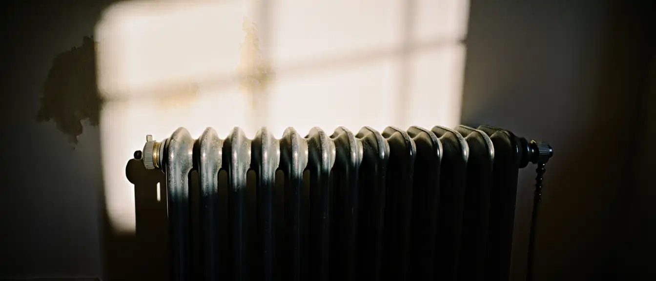 Тепло в московские квартиры может задержаться до конца первой декады октября