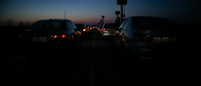 Очередь по номерам: в Орловской области вводят топливные лимиты для борьбы с перекупщиками