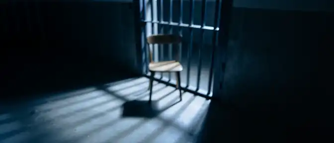 Под стражей: в Сочи суд изолировал воспитателей, обвиняемых в жестоком обращении с воспитанниками