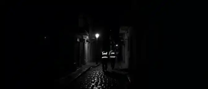Керчь погрузилась во тьму: последствия масштабного налета беспилотников на Крым